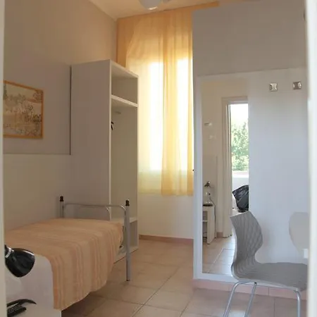 Hotel Gardenia 2*