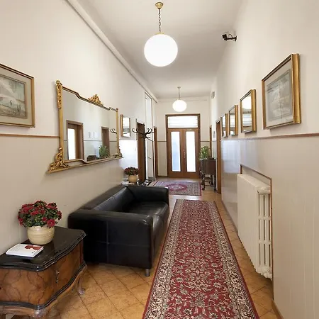 Gardenia Hotel